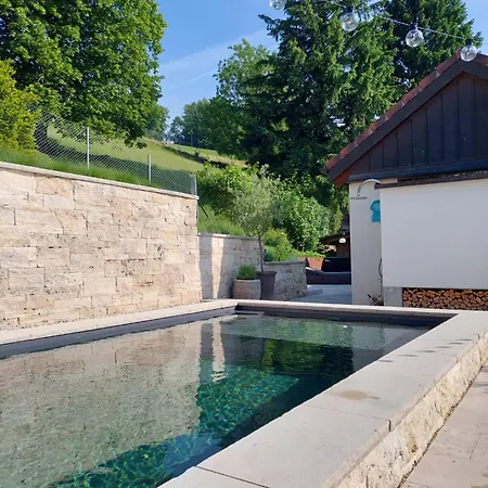 شقة Filipponi's Traeumli